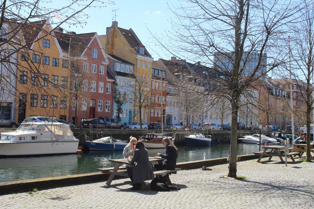 Christianshavn Canal. View in direction to south side street "Overgaden neden Vandet". Photo 4. may 2016 by Erik K Abra