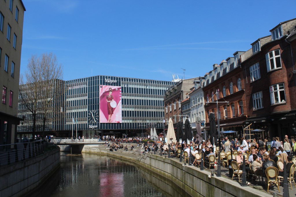 View in direction "Vadestet" i at Aarhus River in århus City. Photo in direction e