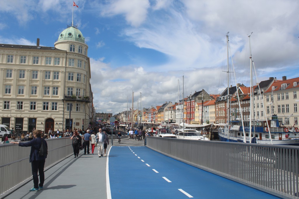 The new walk-and bike brig "Inderhavnsbroen"