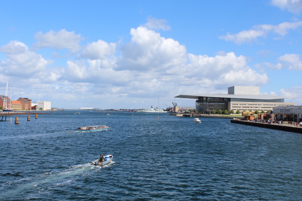 View in direction east to Copenhagen Inner Harbour. Photo 10. august 2016 by Erik K Abrahamsen.