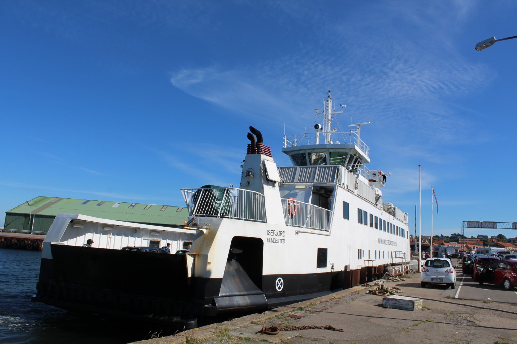 Depature with car freey "ISEFJORD" from Hundsted to Rørvig. Phoot 17. august 2016 by erik K Abrahamsen.