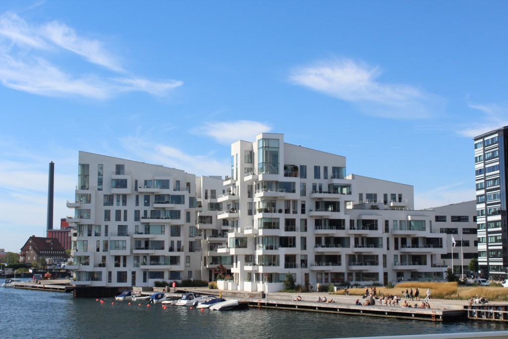 Private residencies "Havneholmen" on Havneholmen on north side of Copenhagen Unner Harbour. Photo from top af bike-, walk and r