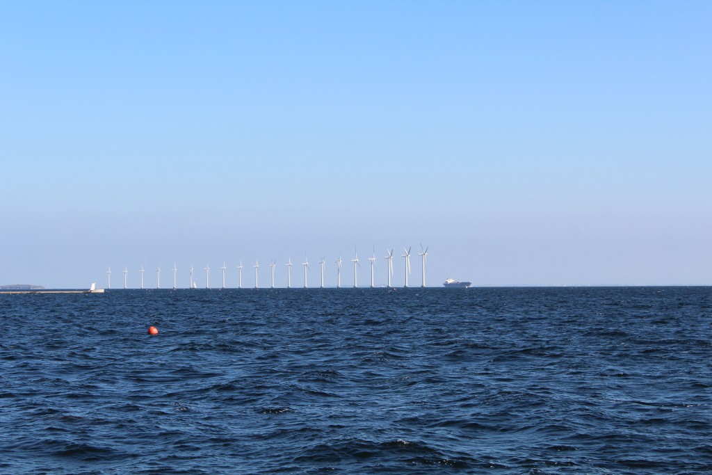 Amager Strand. Udsigt mod Øresund med Flakfortet til venstre i billedet. Foto Erik K Abrahamsen september 2016