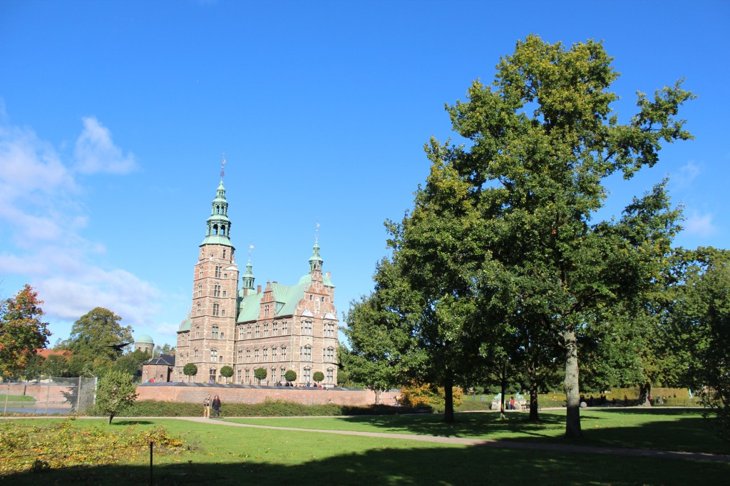 Rosenborg Castle built 2635 by King Christian 4, King of Denmark and Norway 1588-1848. Photo 9. october 2017 by Erik K Abrahamsen.