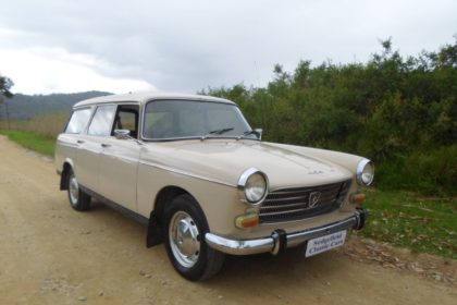 Peugeot 404