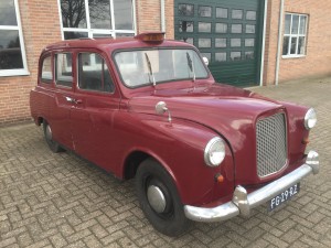 Austin FX4 taxi 1972