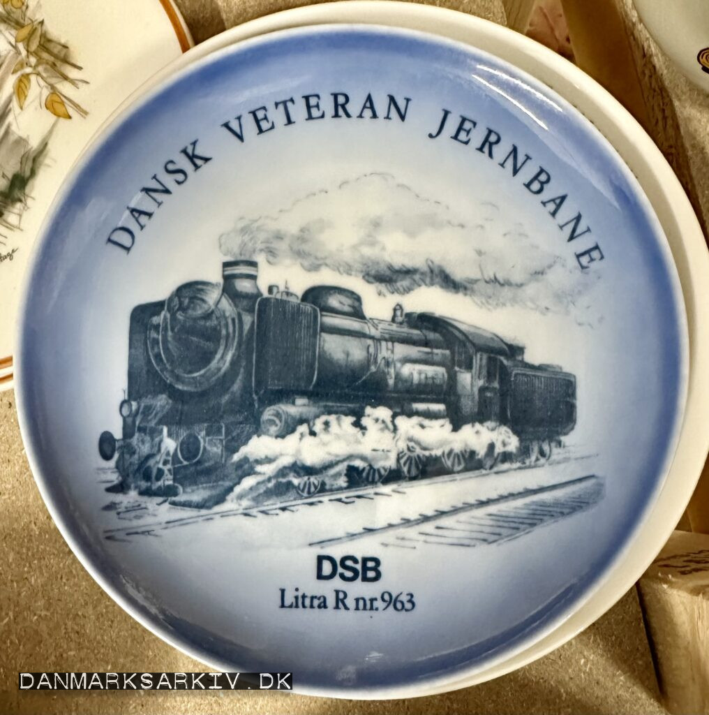 Dansk Veteran Jernbane - DSB Litra R nr.963 - Platte