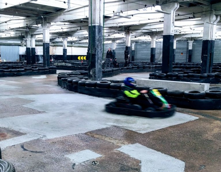 Gokart F1-style hos Racehall​​