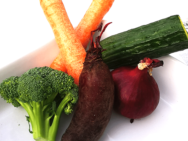 seks stykker grøntsager