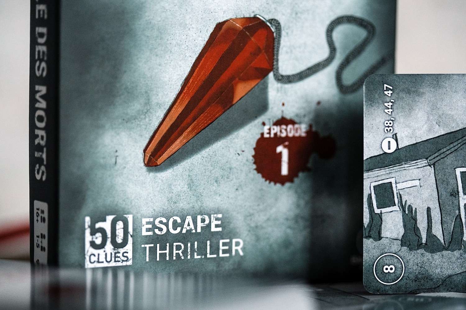 50 clues escape thriller