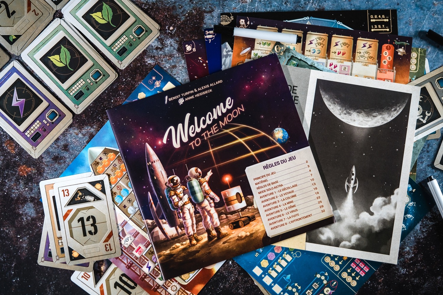 Welcome to the moon Blue cocker jeu de société boardgame 