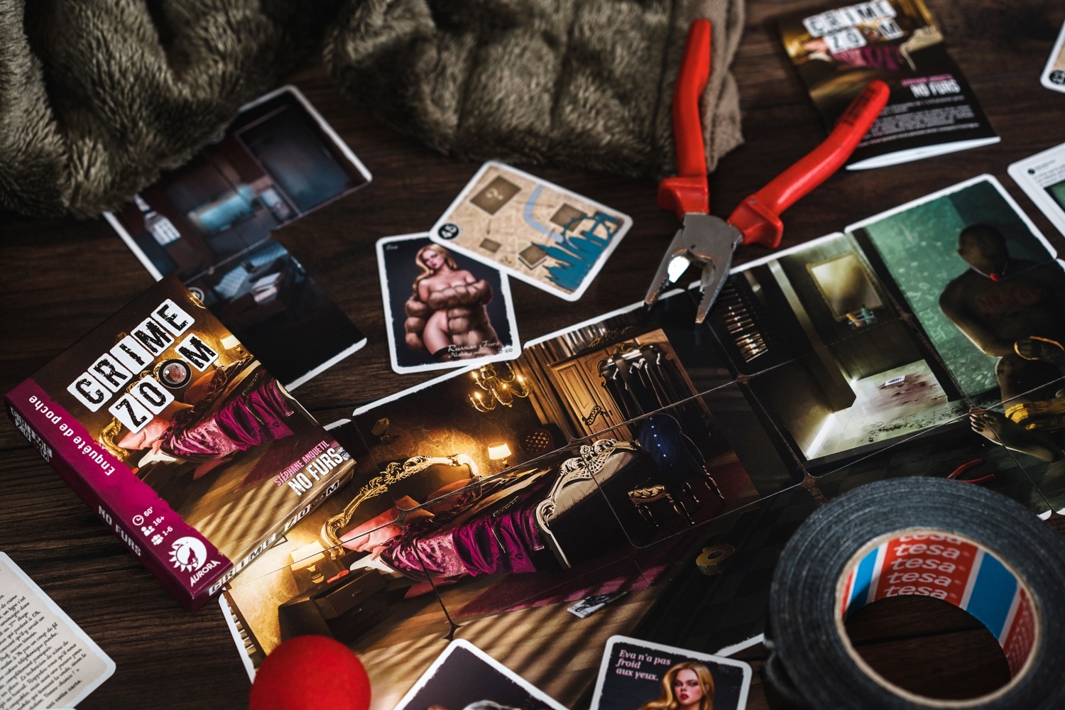 Crime zoom no furs aurora games boardgame photography