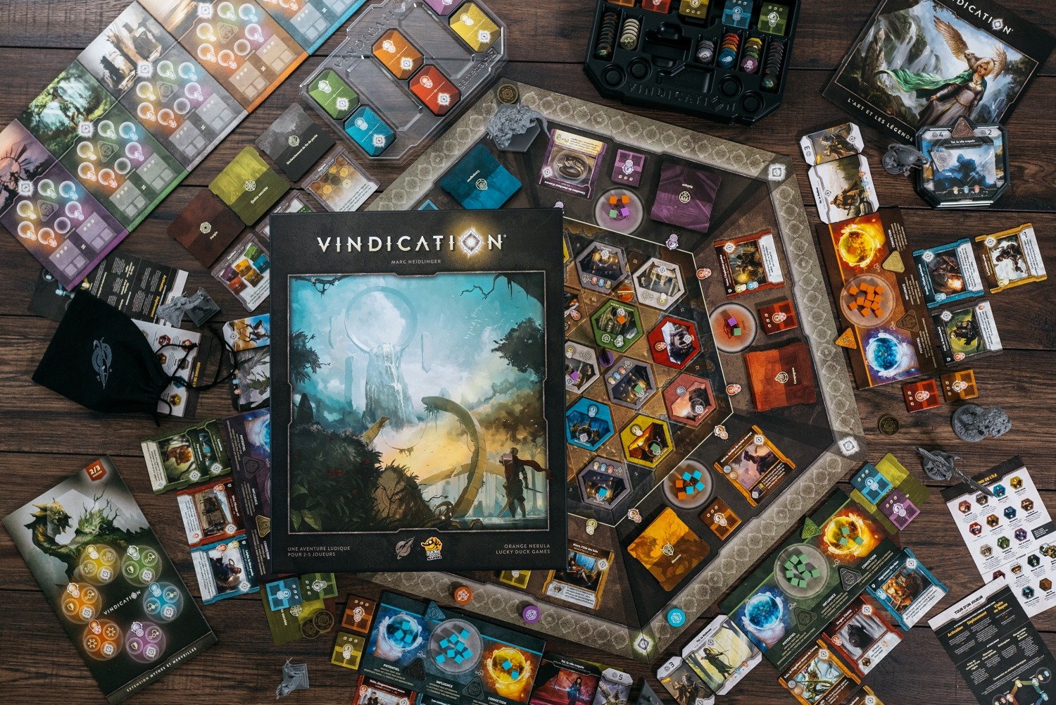 Vindication lucky duck games Orange Nebula, LLC boardgame jeu de société 