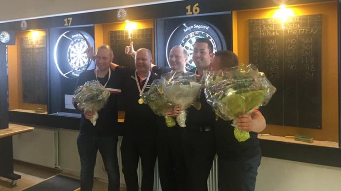 første gang nogensinde: Holbæk vandt det danske mesterskab – dartnyheder.dk