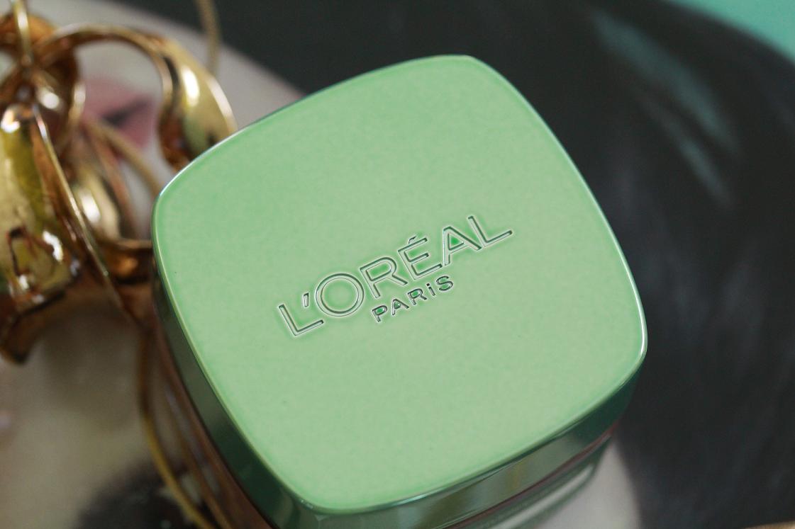 L’ORÉAL PARiS: Tonerde Absolue Peelingmaske