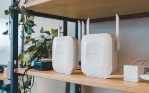 ASUS AiMesh med kabelansluten backhaul ger ett stabilt och snabbt nätverk för stora hem och kontor.