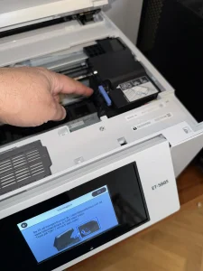 Transportluckan på EPSON ET-5885