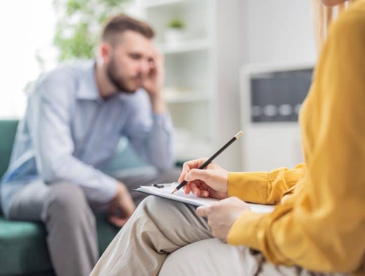 Wat kun je doen terwijl je op een wachtlijst staat voor een psycholoog