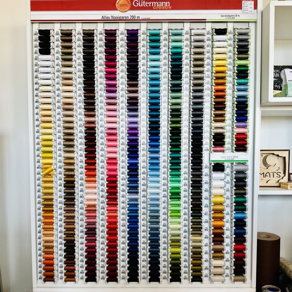 Naaigaren – Polly & De Borduurderij