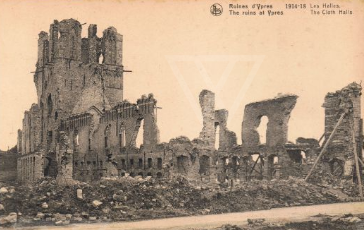 Ieper Ontroerende Menenpoort Met Last Post Imposante Lakenhalle