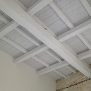 soffitti legno bianco