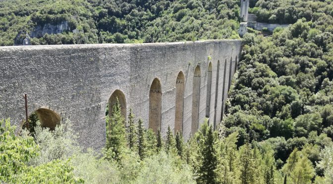 VIA DI FRANCESCO – HVILEDAG SPOLETO