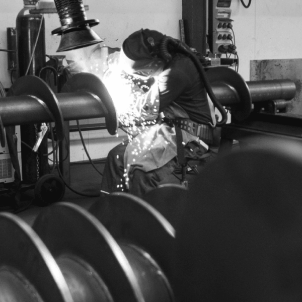 OESTInsideFactory3Maj2019_srcset-large-2-2 OESTInsideFactory3Maj2019_srcset-large-2-2