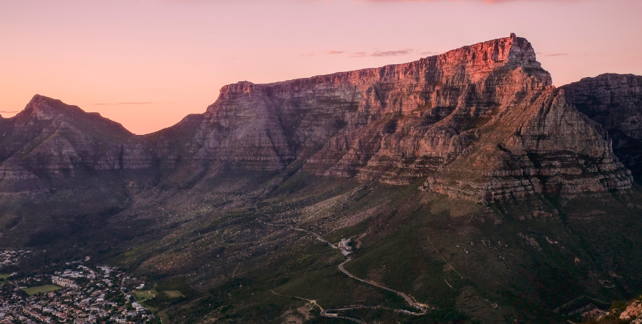Table Mountain, Mountain in South Africa