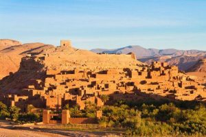 Ait Benhaddou,fortified city, kasbah or ksar, along the former caravan route between Sahara and Marrakesh in present day Morocco. It is situated in Souss Massa Draa on a hill along the Ounila River.