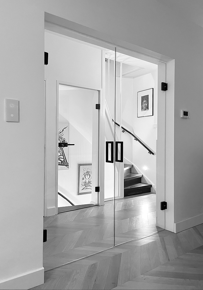 Tempered Glass doors Design Minimal