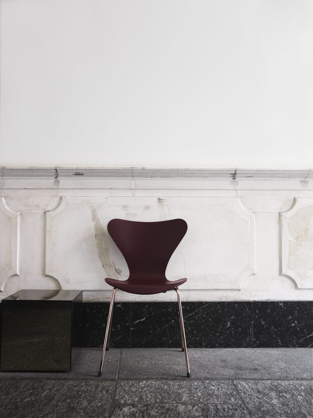 Design classics - the latest limited and anniversary editions highlights. Republic of Fritz Hansen