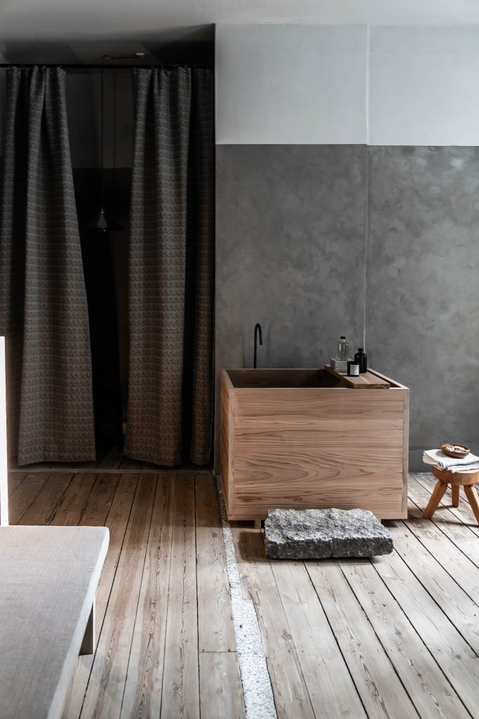 Frama Senses Japanese Bathtub