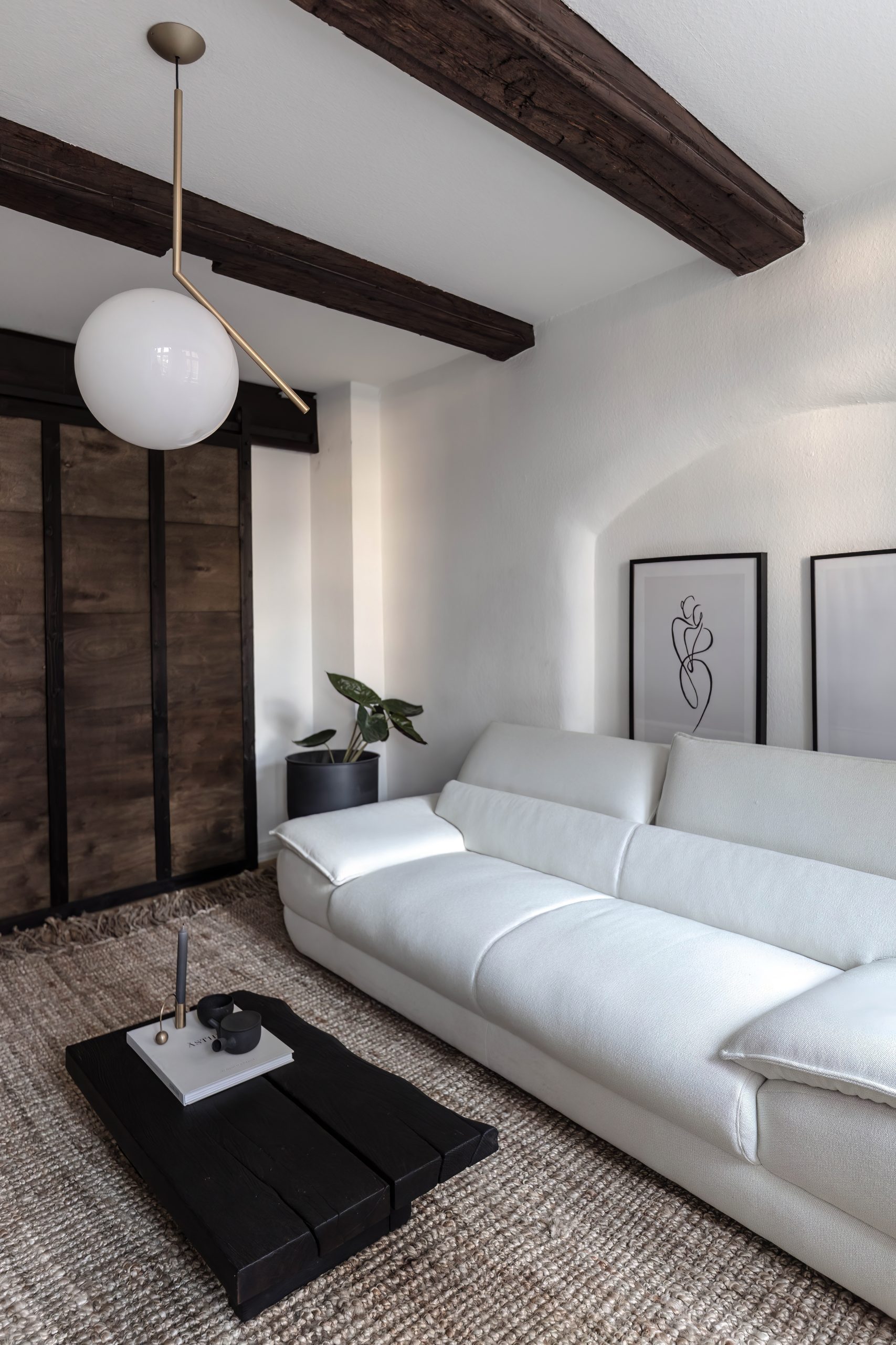 Japan inspired interior styling in a middle aged home , interior design minimalist interior design