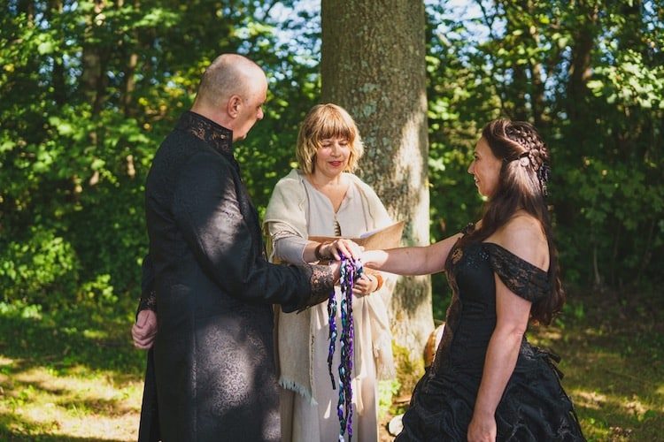 Handfasting Angela en Pieter