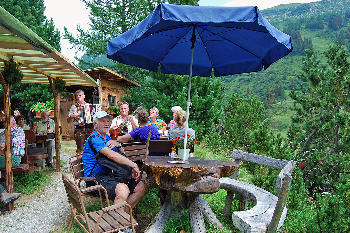 Denna bild har ett alt-attribut som är tomt. Dess filnamn är 2019Kenthalmsommar.jpg