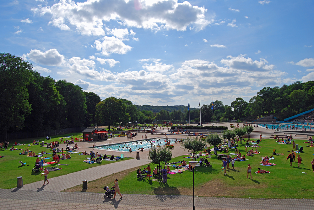 Denna bild har ett alt-attribut som är tomt. Dess filnamn är 2020Eriksdalsbadet.jpg