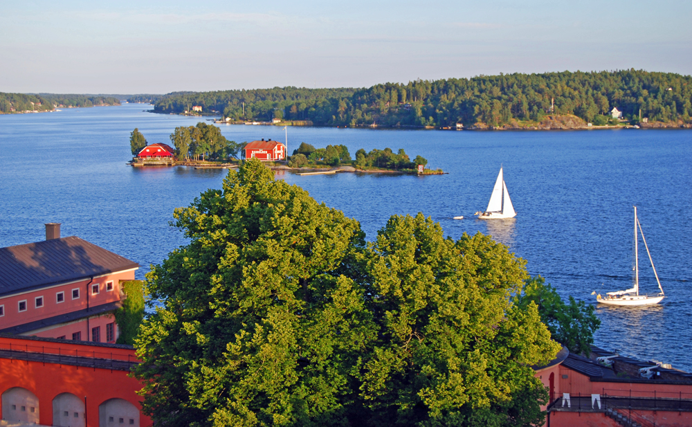 Denna bild har ett alt-attribut som är tomt. Dess filnamn är 2020båtarutsikttoppen.jpg