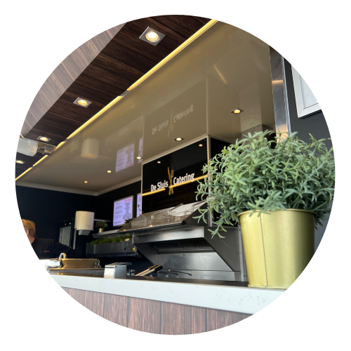 frietwagen van de sluis catering in tilburg
