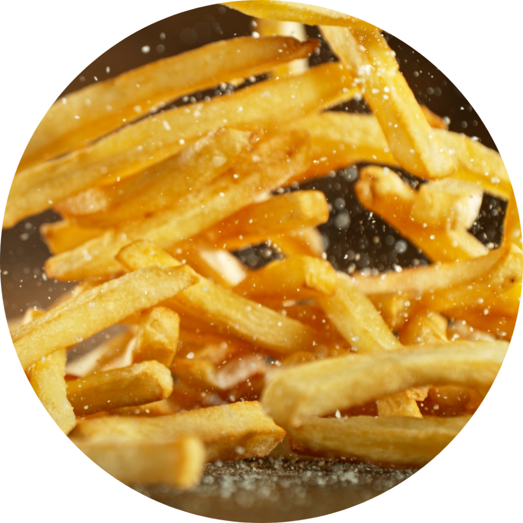 vliegende friet met zout bij frietwagen huren in oirschot met de sluis catering