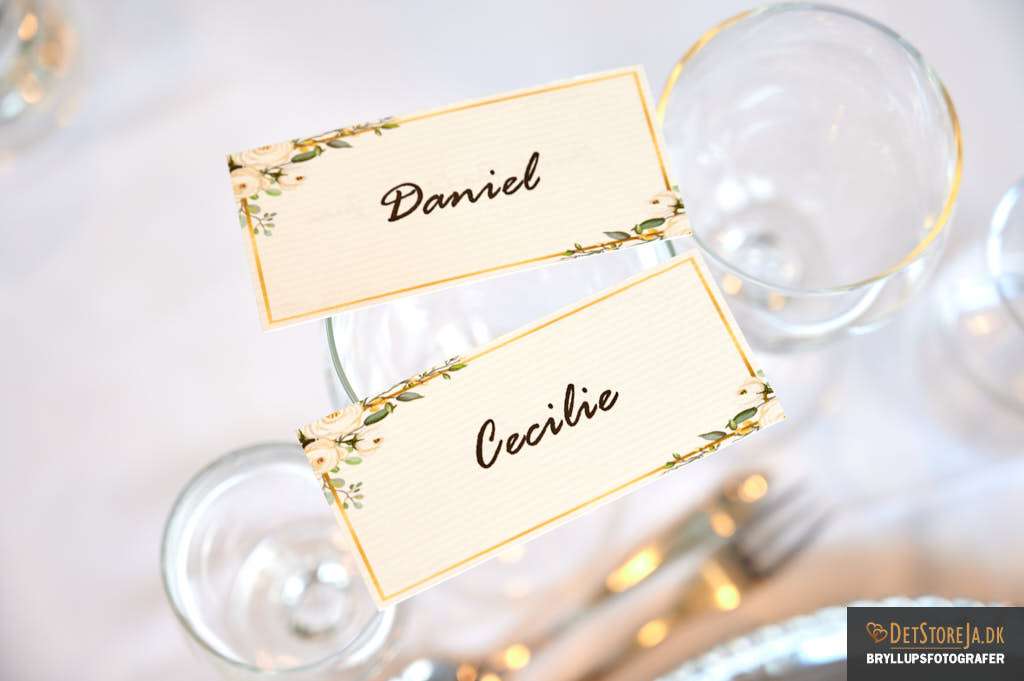 Bordkort til bryllupsmiddag