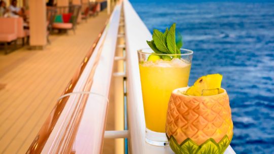 Beschermd: De 4 beste cocktails om thuis weg te dromen van tropische vakantiebestemmingen