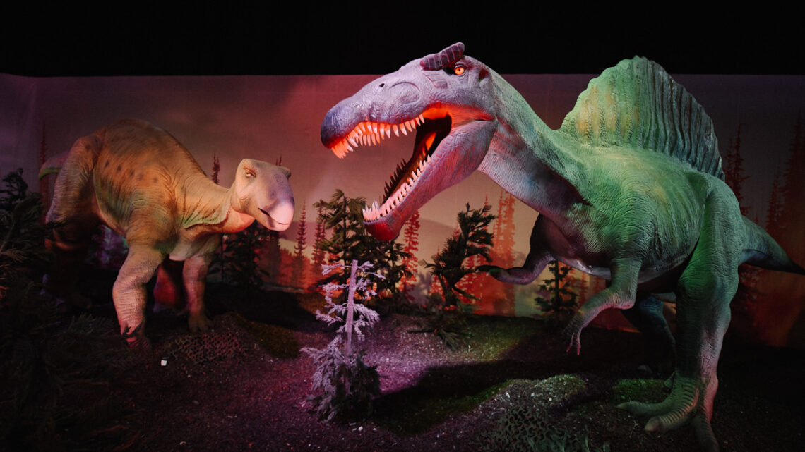 Expo Dino World: Op safari met levensechte dino’s