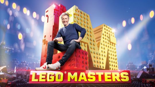4 Vlaamse en 4 Nederlandse duo’s strijden om de titel van LEGO Master 2021