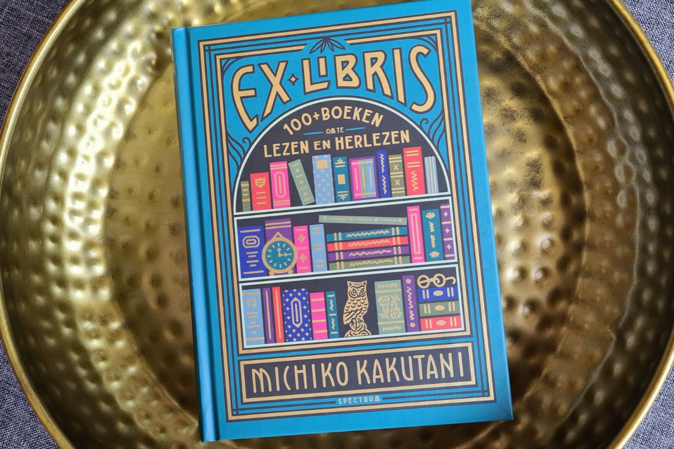 Ex Libris: 100+ Books to Read and Reread