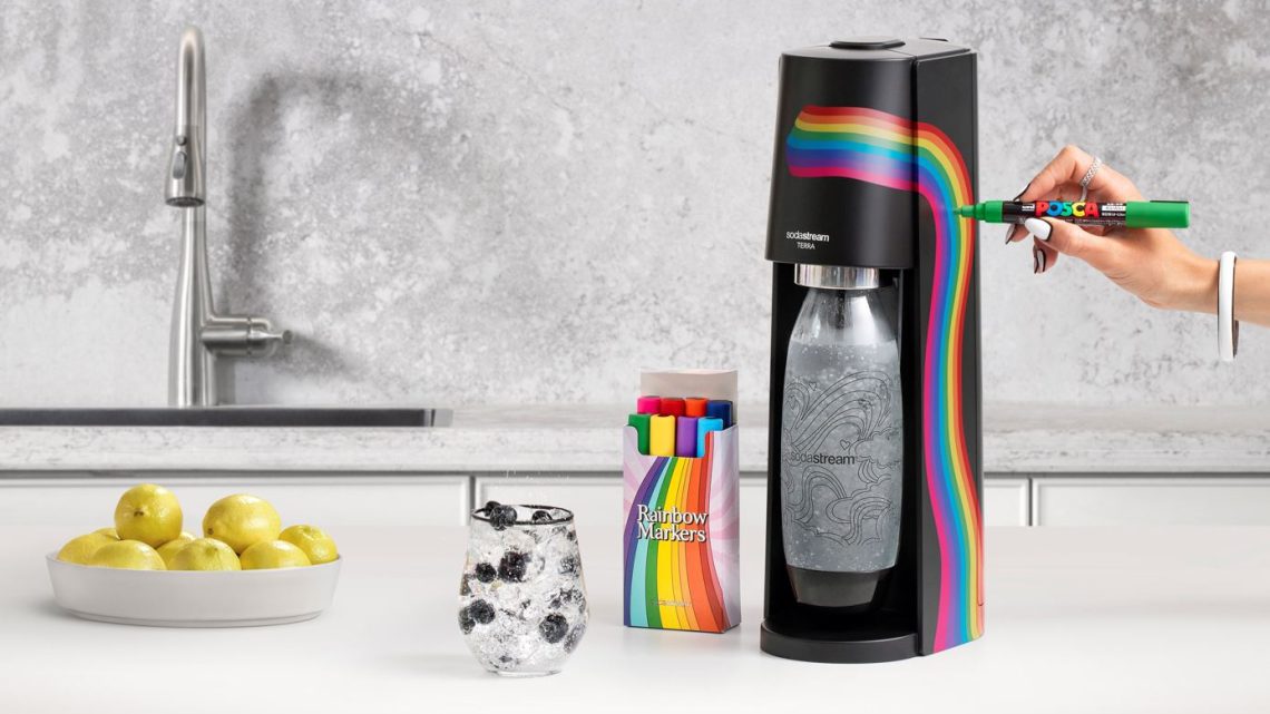 SodaStream viert Pride Month met speciale Pride Box