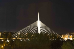 Die Esplanade Riel Pedestrian Bridge verbindet den Park Historic Site of the Forks mit dem alten Stadtteil Saint Bonifaz. Foto: Flora Jädicke