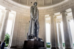 Thomas Jefferson Statue im Thomas Jefferson Memorial. Die Bronzestatue ist 6,5 Meter hoch. Foto: Flora Jädicke