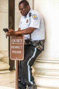 Sicherheits Officer am Lincoln Memorial. Foto: Flora Jädicke