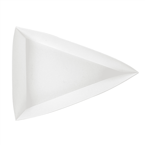 Triangular tray