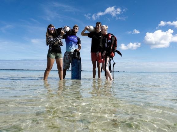 Dive Training in Mauritius Tauchschule SeaUrchin DC Tauchen Plongee